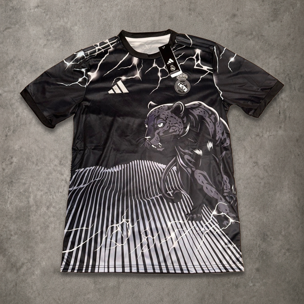 Real Madrid Black Panther Concept