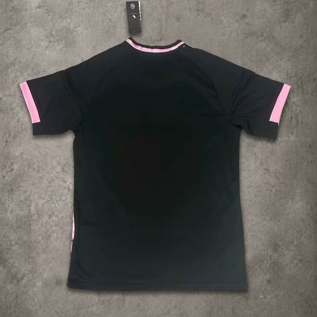 Real Madrid Pink Snake Concept