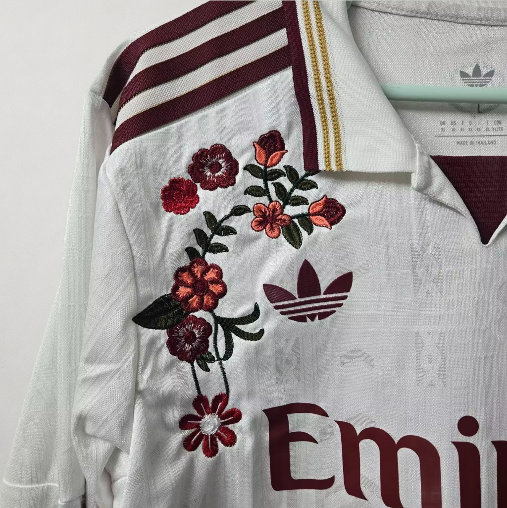 Arsenal Embroidered Edition