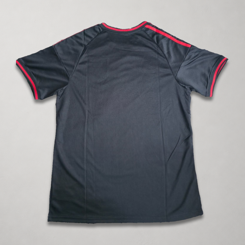 Japan Black Waves Concept